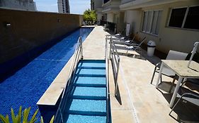 Khaki One - Apartamento com Estacionamento, ao Lado da Estação Luz